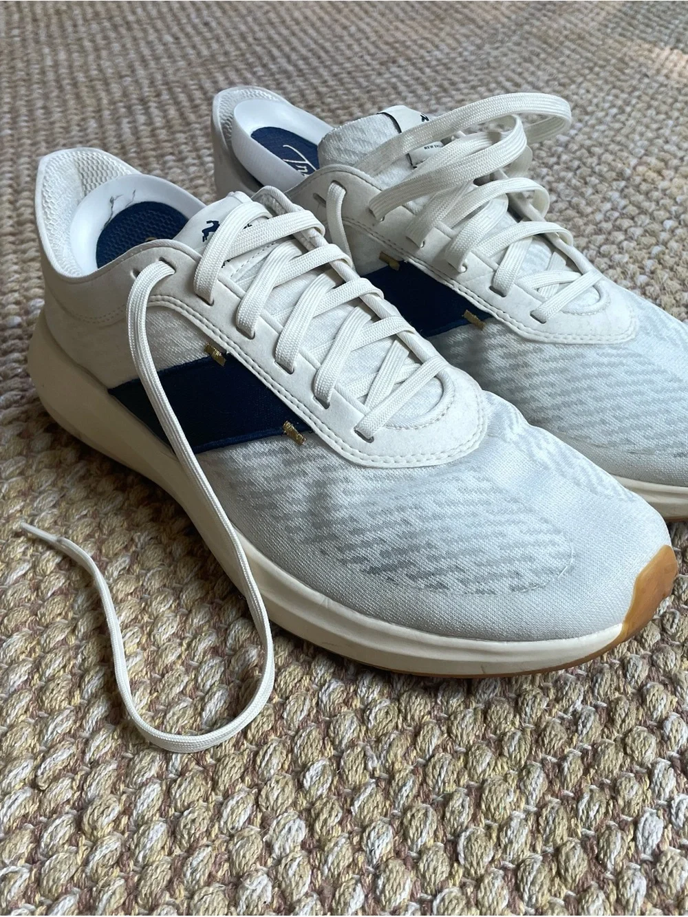 Tracksmith Eliot Runner - Picture 1 of 10
